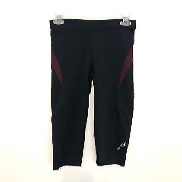 SAUCONY Black Burgundy Maroon Stripe Trim Capri Capris Active Leggings Legging - Picture 1 of 12
